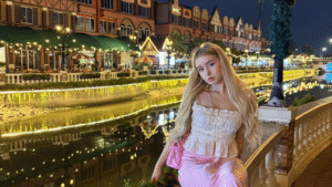 Bule Barbie Dasha gartman Biography Wiki Age Lifes Net Worth