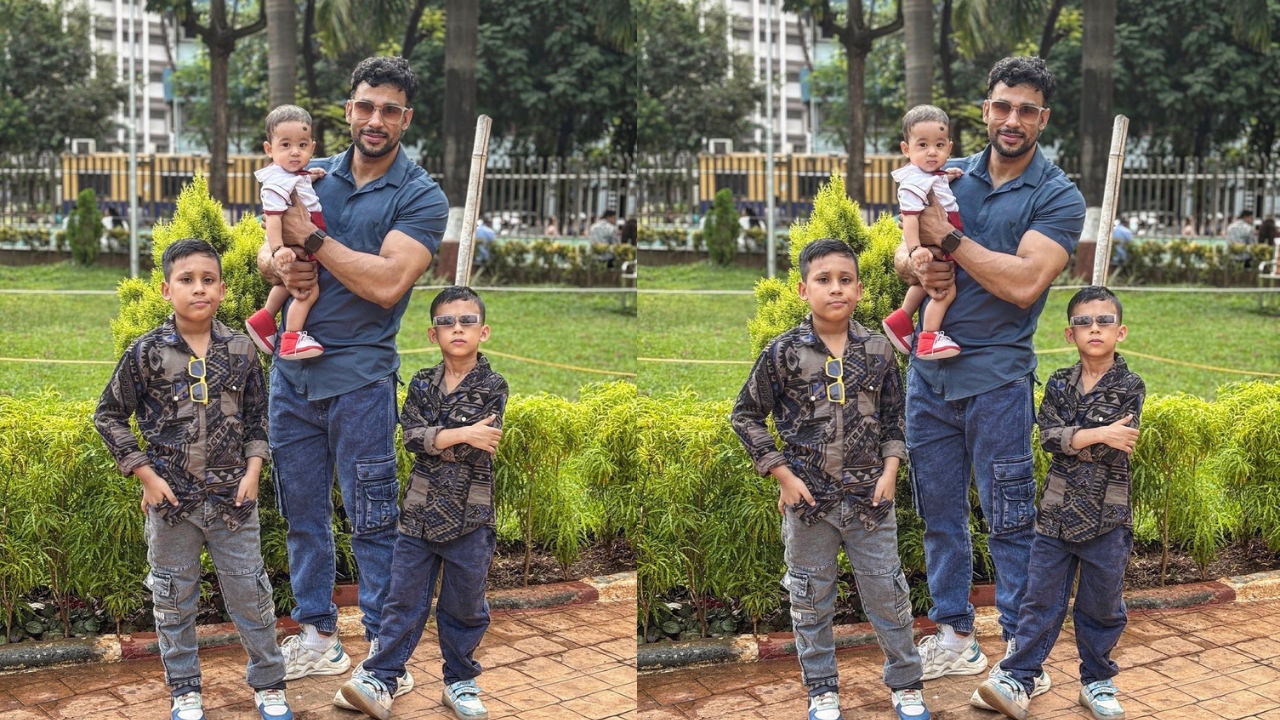 Ruhul Amin family 3 boys