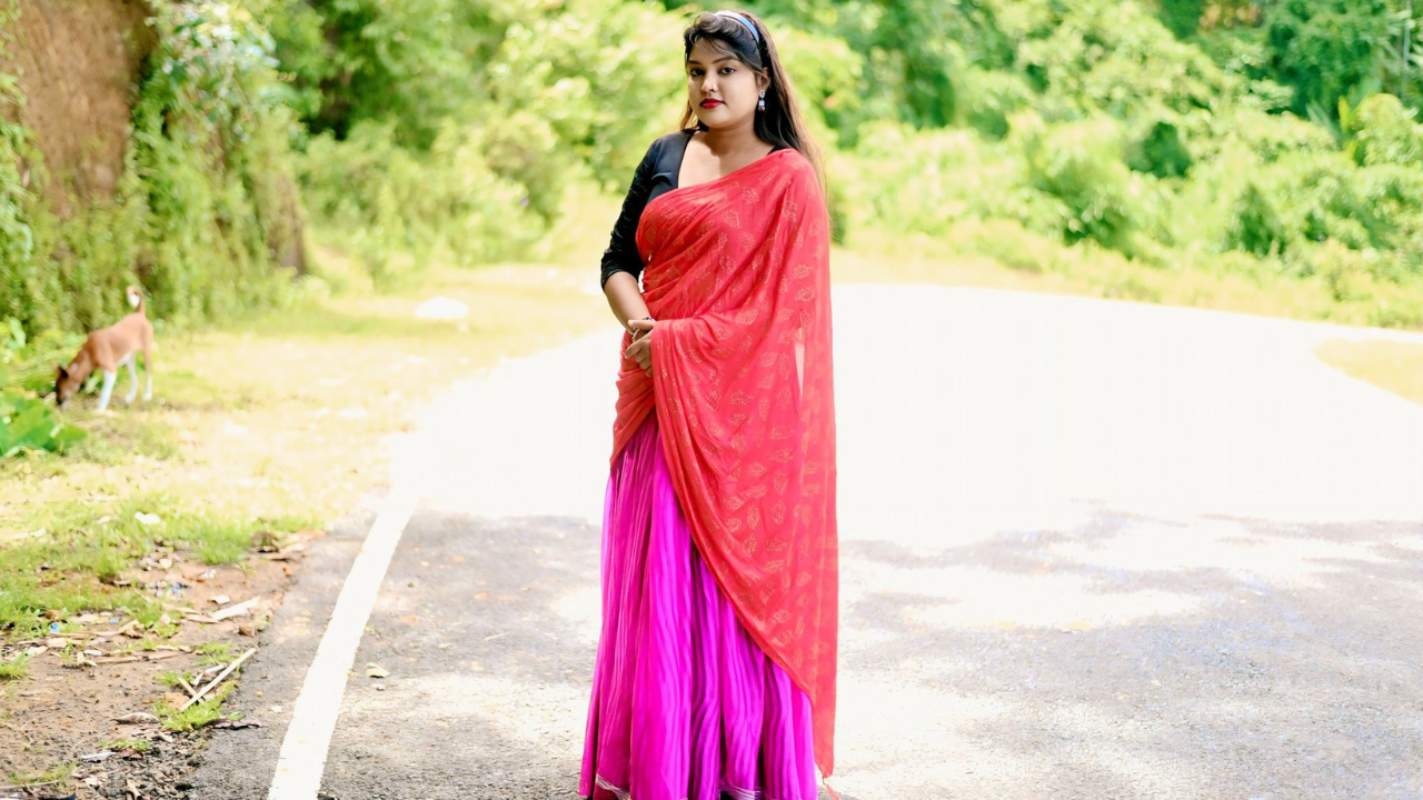 Silchari Maiya Moon performing Sylheti drama scene