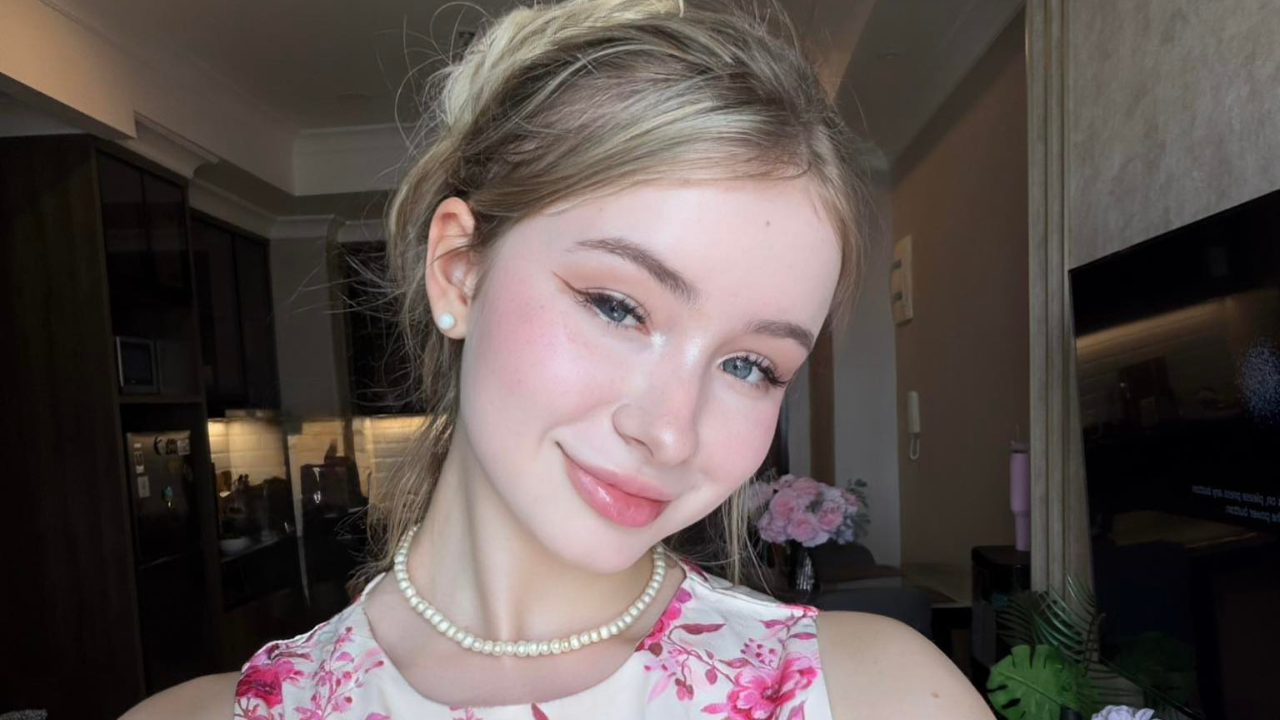 Bule Barbie Biography